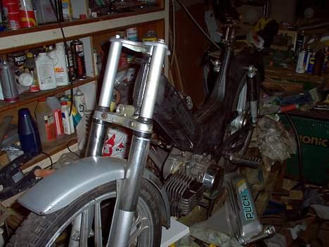 Puch maxi 1+2 gears projekt - den er godt nok stealth ;) billede 14