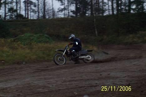 Honda CR 125 R med 85ccm motor - Honda CR 125 R med 85. ccm Honda motor. billede 1