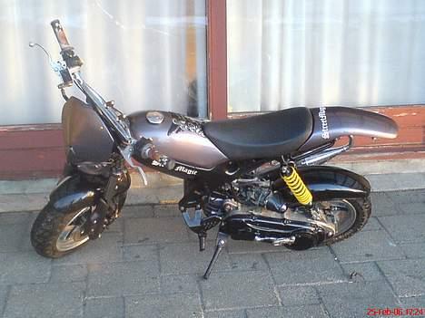 Suzuki Street Magic (solgt 9750) billede 13