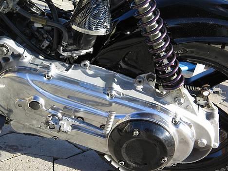 Suzuki Street Magic SOLGT - Næsten som chrom billede 17