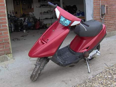 Yamaha jog  (solgt) billede 6