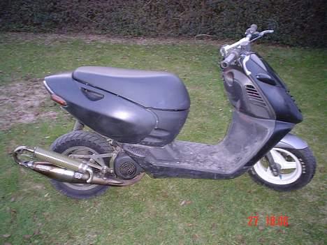 Aprilia *TIL DENNE SONIC* *SOLGT* billede 2