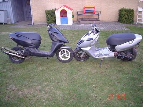 Aprilia *TIL DENNE SONIC* *SOLGT* - IzNoGood VS Hayfrod ;) billede 10