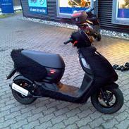 Aprilia Sonic AC