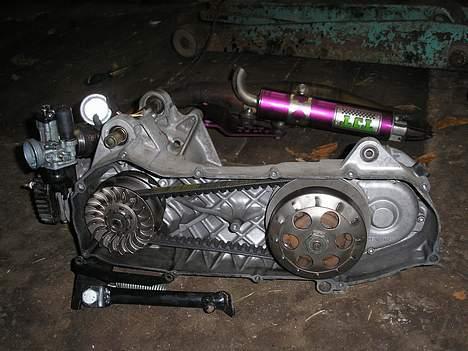 Yamaha Jog R 50cc SOLGT billede 8