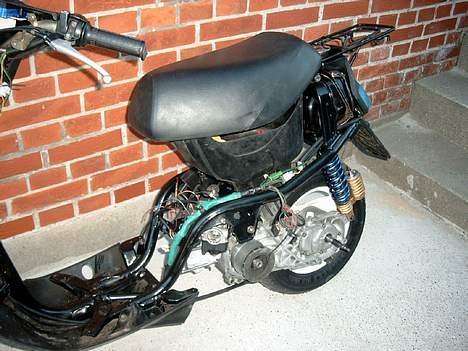 Yamaha Jog # SOLGT FOR 9500 ,- billede 2