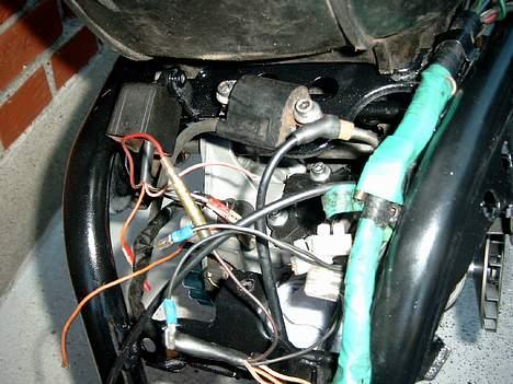 Yamaha Jog # SOLGT FOR 9500 ,- - Mega grimt ledningsnet . Er lavet om . billede 4