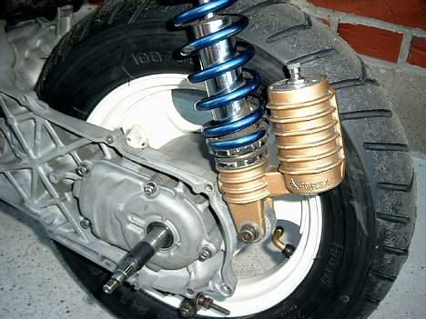 Yamaha Jog # SOLGT FOR 9500 ,- - Flot motor og fælg .. :P billede 5