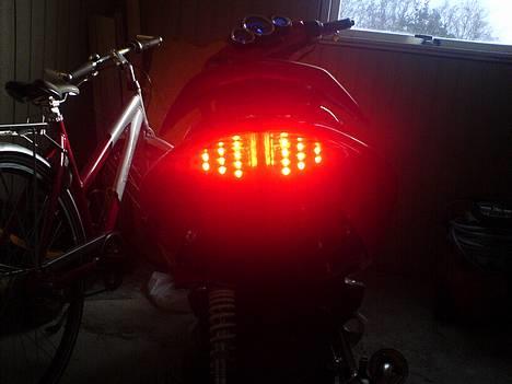Peugeot Speedfight 2 (Solgt) billede 14