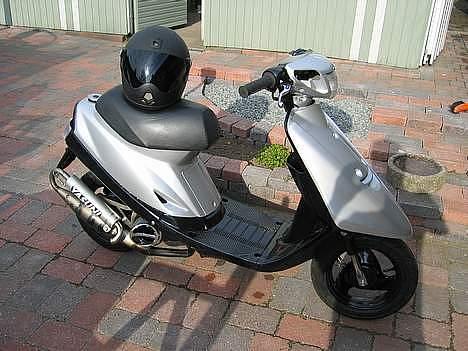 Yamaha Jog FS - SOLGT billede 8