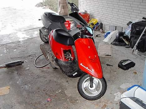 Yamaha jog Solgt billede 4