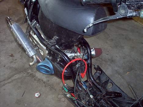 Yamaha Jog EVO / MHR (Projektet) - Ngk kabel, Malossi MHR studs og kabu billede 3