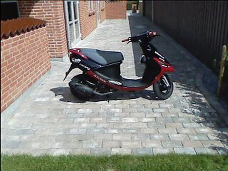 PGO Galaxy(Solgt) - Gamle udstødning. billede 4
