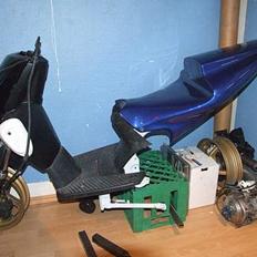 Yamaha Slider-dd-lc/R1 Speedy