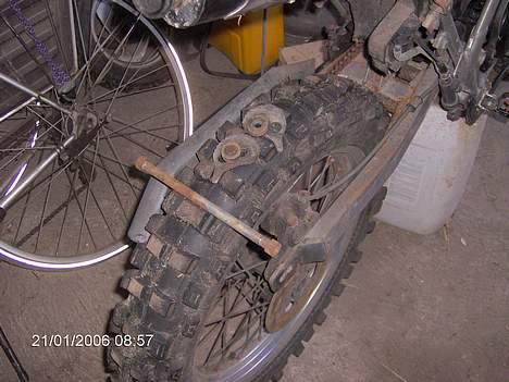 Suzuki nye billeder af skjolde - cross dækket billede 11