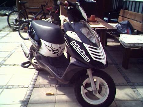 Yamaha mine gamle knallerter billede 2