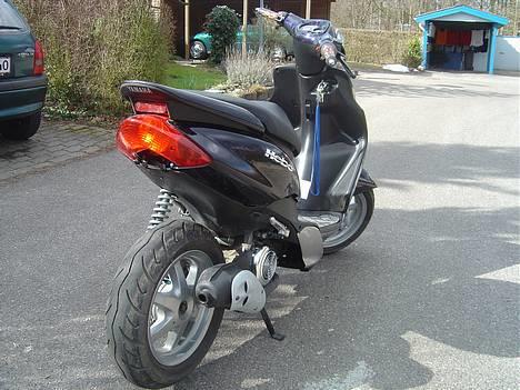 Yamaha Jog R NR 7 (Solgt) billede 5