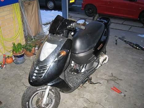 Aprilia sonic (Stjålet) billede 4