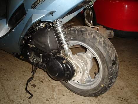 Suzuki Estilete Solgt billede 7