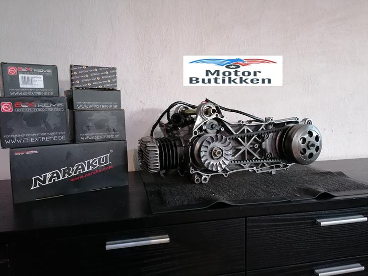 {{currentPhoto.altText}} billede {{currentPhoto.number}}