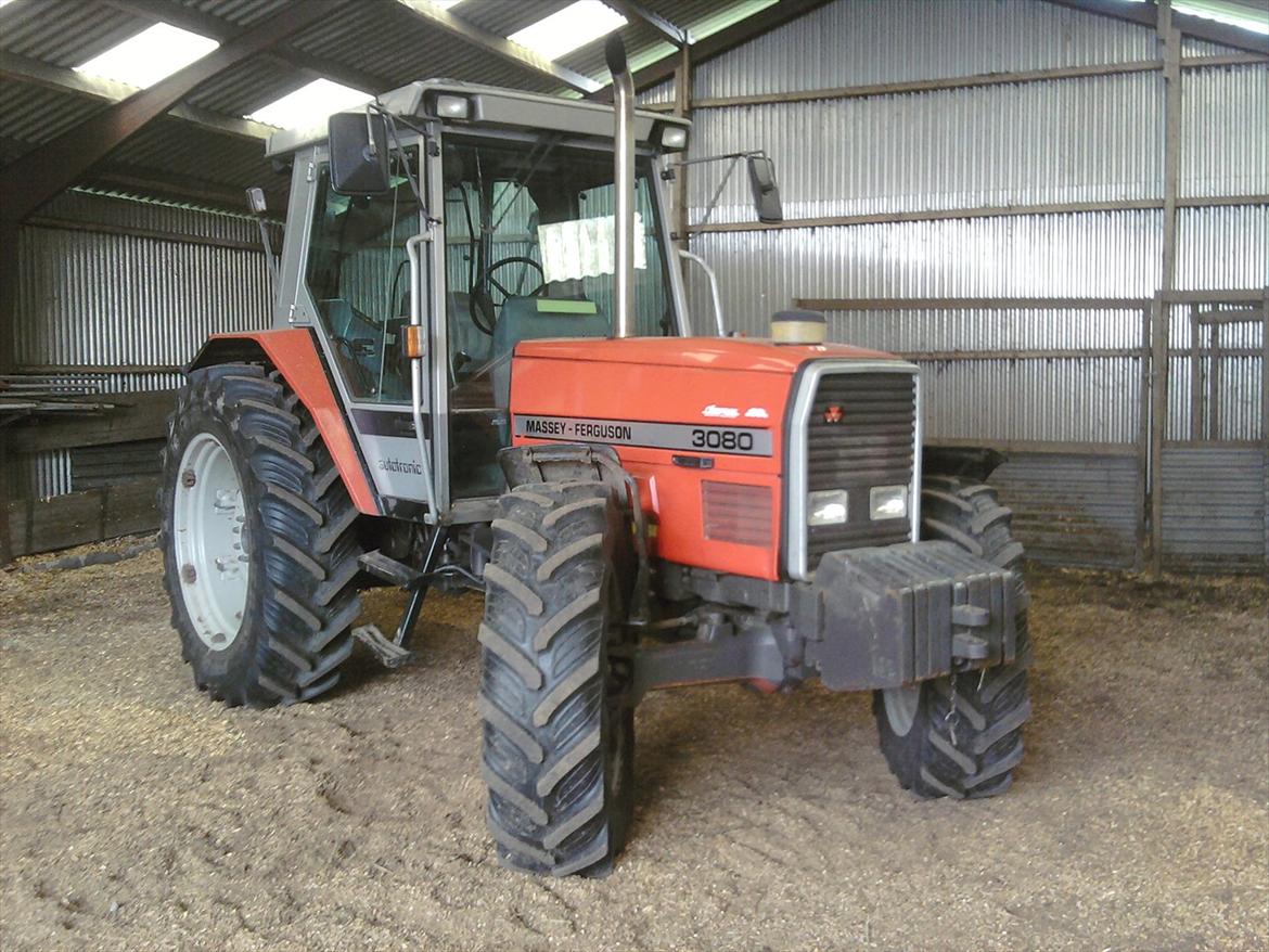 lidt af hvert fra job og hjem - massey ferguson 3080 billede 1