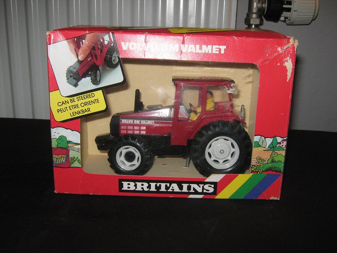 diverse modeltraktorer - britains volvo bm valmet 805 (1986-1988) billede 6