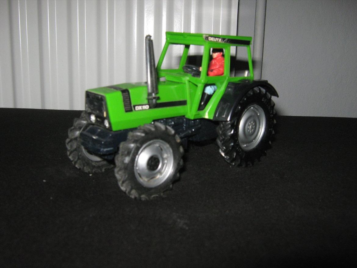 diverse modeltraktorer - britains deutz dx110 (1979) billede 18