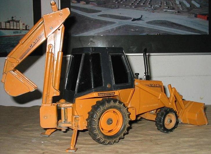 diverse modeltraktorer - ERTL case 1:16 billede 40