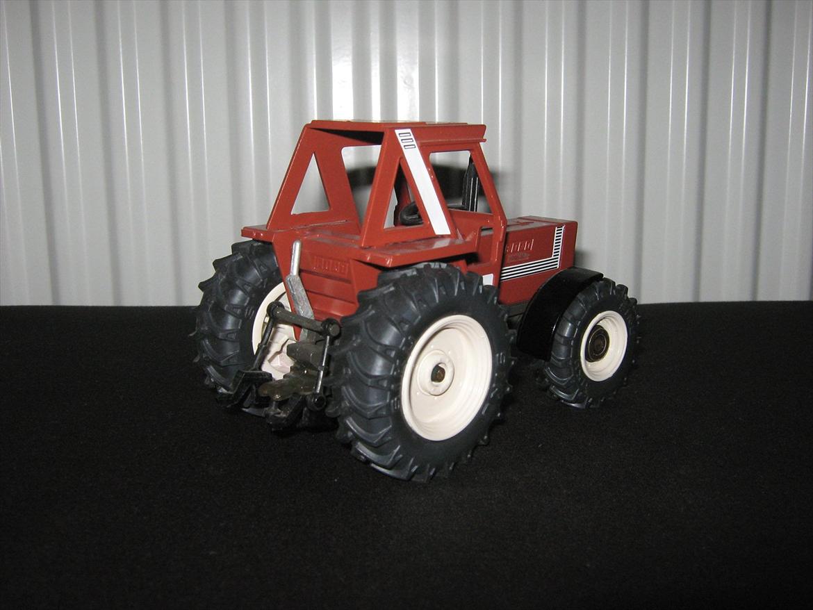 ombygget modeltraktorer - 1. billede 4
