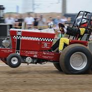 Havetraktor træk (Gardenpulling) - DGTP