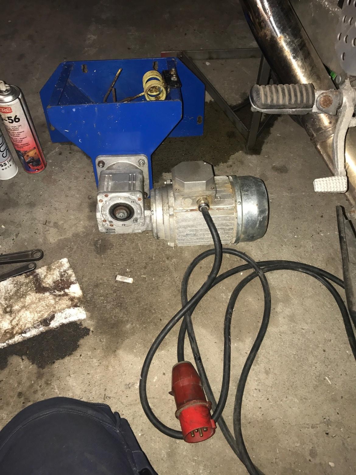 BT-25 Pillepresser billede 30