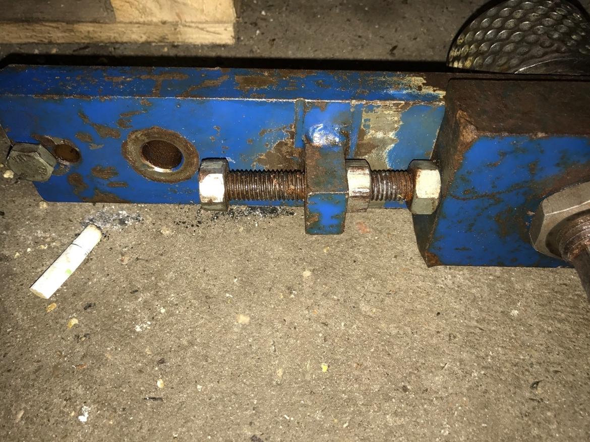 BT-25 Pillepresser billede 24