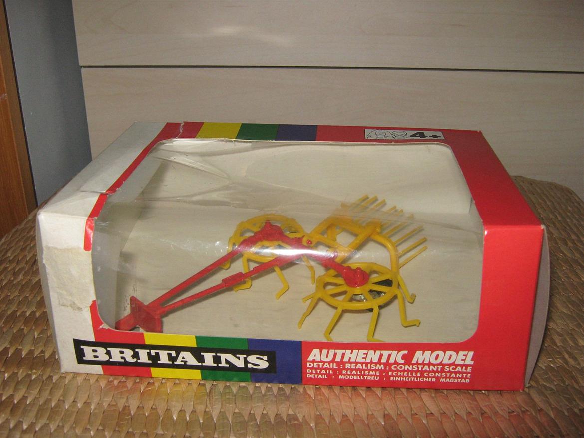 modeltraktor redskaber - britains rotaty tedder (1989-?) billede 19