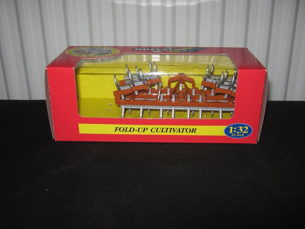 modeltraktor redskaber - britains fold - up cultivator (2003-?) billede 23