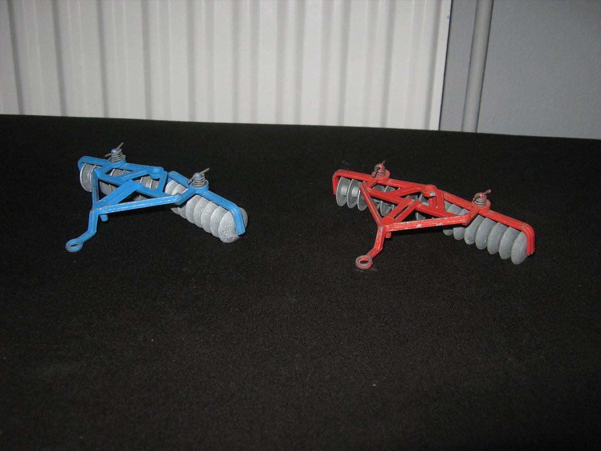 modeltraktor redskaber - britains dish harrow billede 45