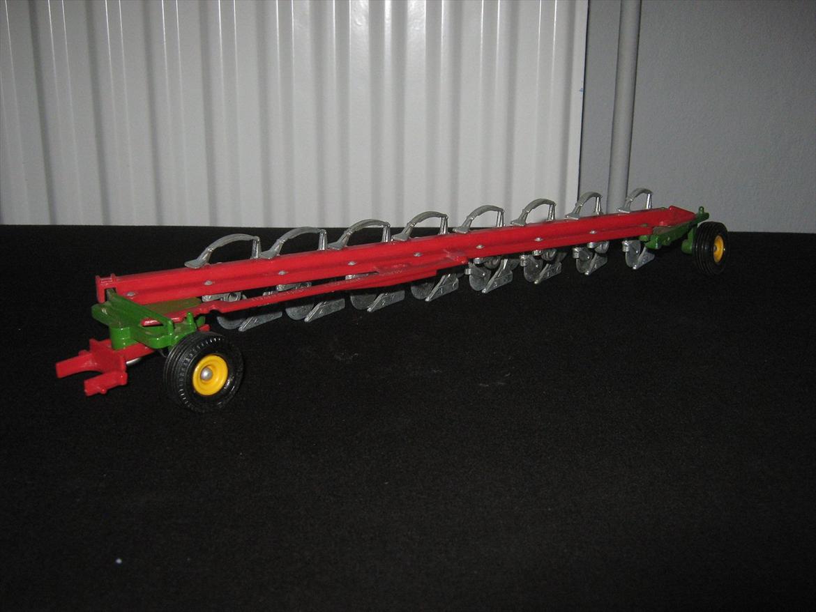 modeltraktor redskaber - britains kverneland vari - width plough (1985-1990) billede 73