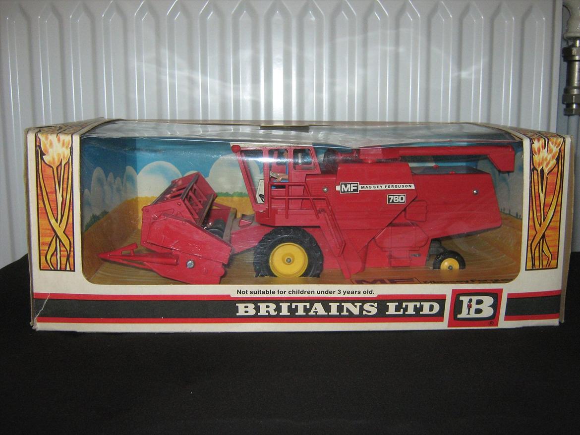 massey ferguson modeltraktorer og redskaber - 30. britains MF 760 (1978) billede 3