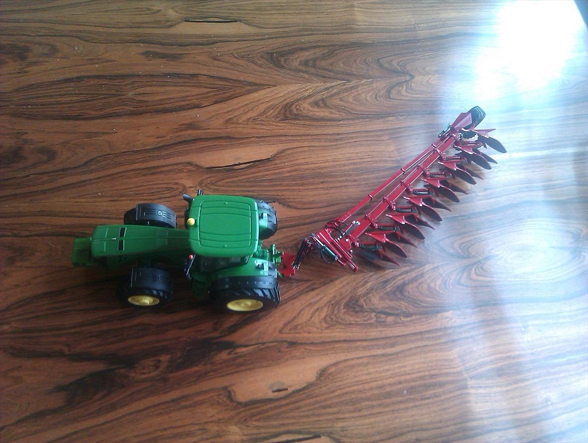  model traktor 1:32 billede 14