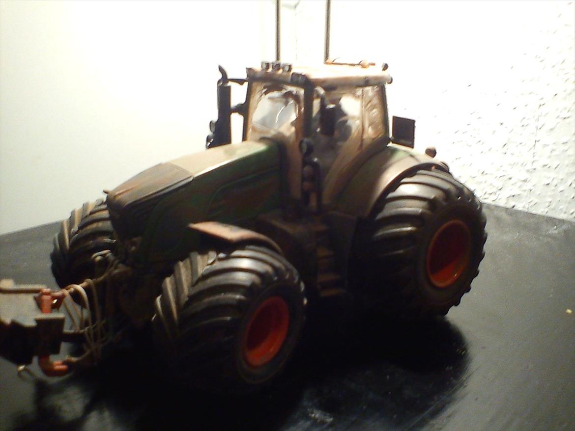 1/32 Modeltraktor billede 1