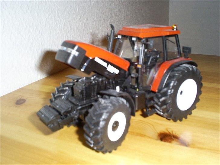 1/32 Modeltraktor billede 5