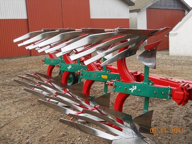 MF power - den gamle kom i byt med kuhn 152 ern  
kverneland em 100 billede 57