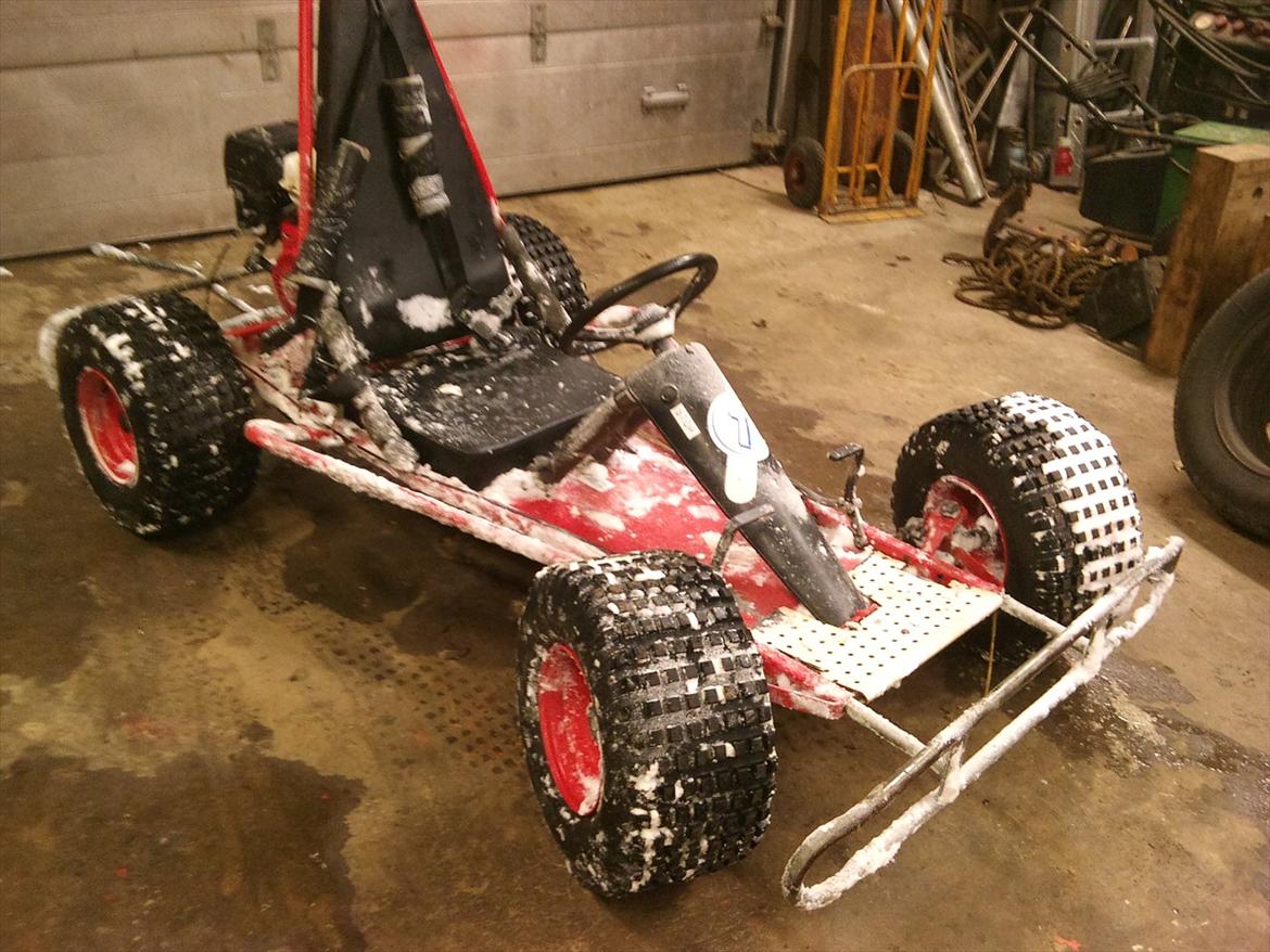 Mine maskiner. Simplicity Havetraktor, Yamaha Quad / Atv. - Min gamle bocart, var sgu sjov i sneen, den er solgt nu til fordel for Yamahaen. Den var også lidt langsom. billede 31