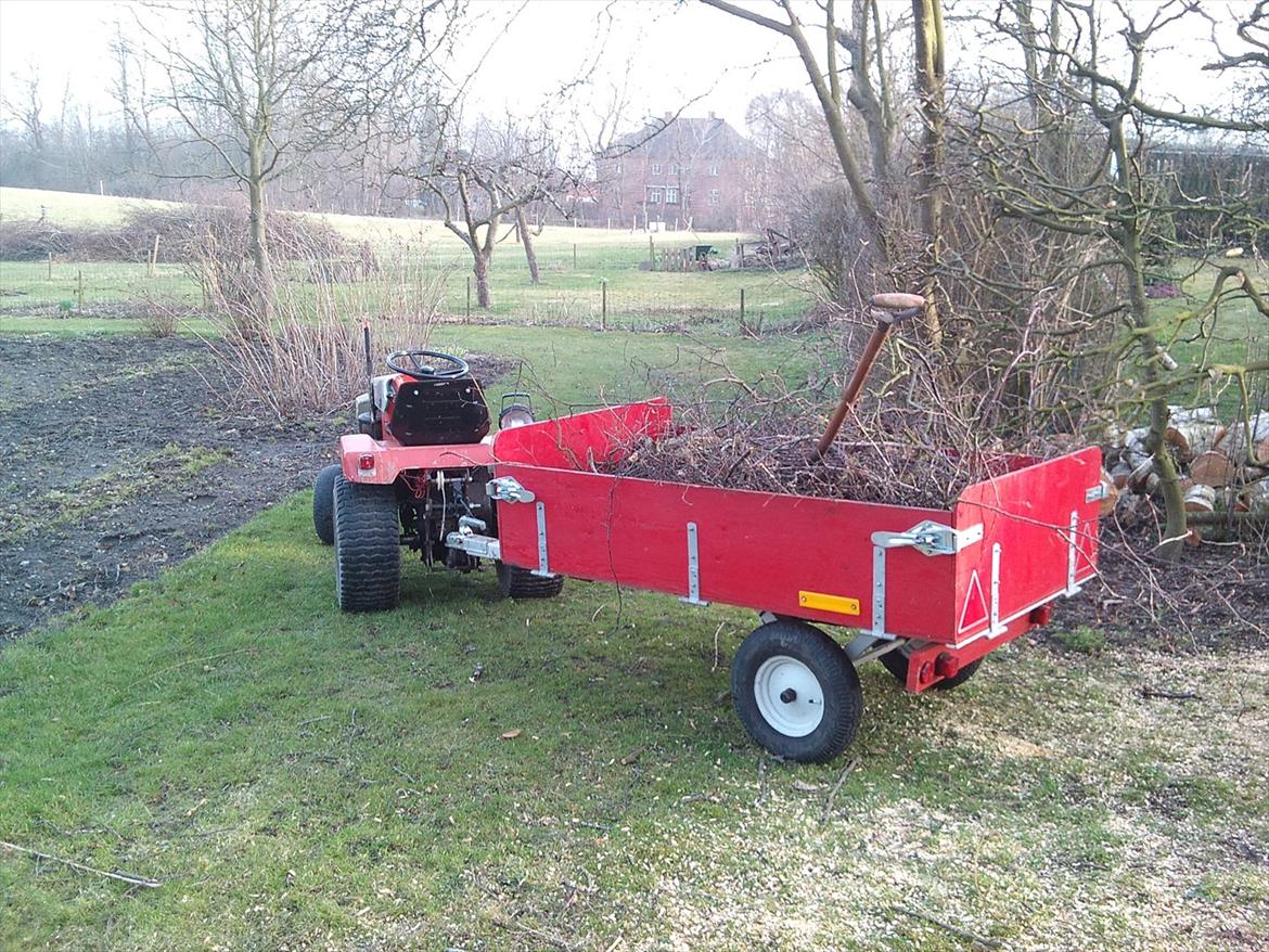Mine maskiner. Simplicity Havetraktor, Yamaha Quad / Atv. - Kørte grene for min far. billede 15