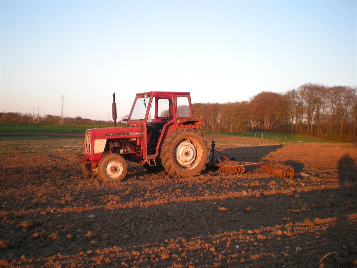 Æ Ford gods 2 - IH 444 klar til at ringle billede 4