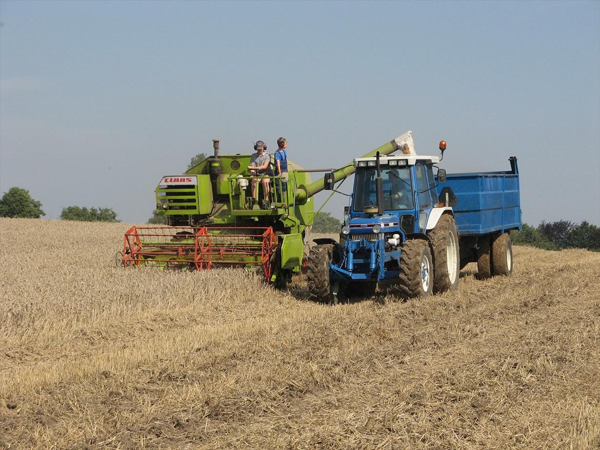 Æ Ford gods 2 - Claas consul med 10 fods skærebord billede 75