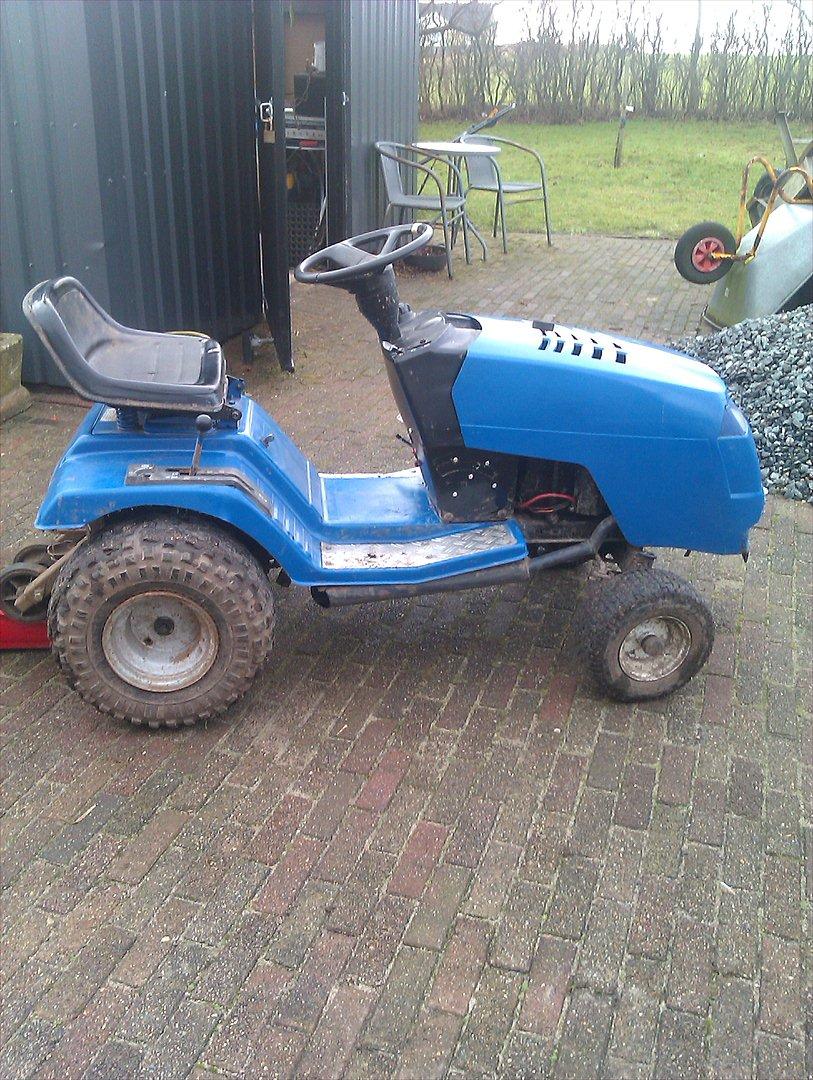 Min gamle havetraktor - Li da jeg havde fået den :) billede 2