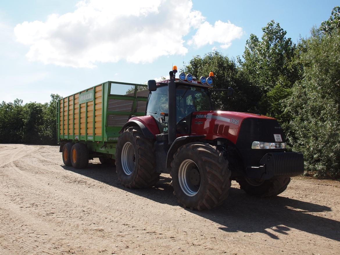 Martin Børsting Maskinstation  - Case IH magnum 335 med Joskin silospace frakørselsvogn billede 22