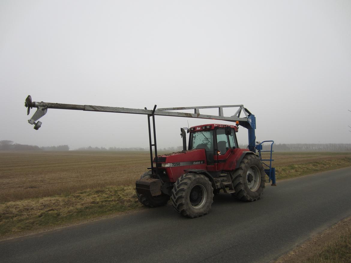 Martin Børsting Maskinstation  - Case IH Magnum 7250 med Ørum 8500 gyllerører billede 26