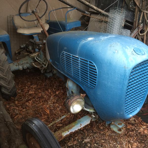 Arvet en gammel Güldner traktor