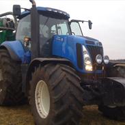 New Holland t8040